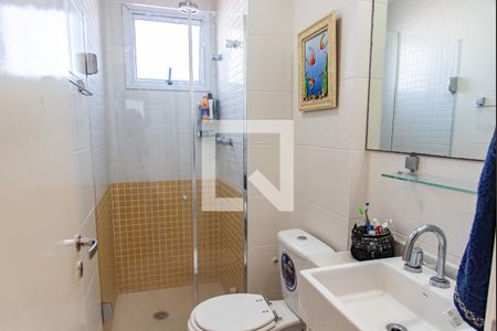 Apartamento à venda com 83m², 3 quartos e 2 vagasBanheiro da suíte