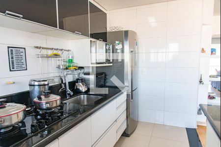 Apartamento à venda com 83m², 3 quartos e 2 vagasCozinha