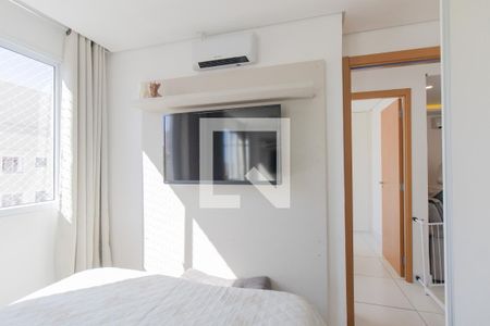 Quarto 1 de apartamento para alugar com 2 quartos, 45m² em Santo Antônio, São José dos Pinhais