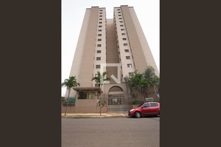 Apartamento para alugar com 111m², 2 quartos e 2 vagasFachada