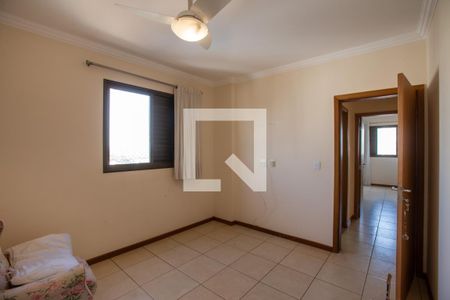 Apartamento para alugar com 111m², 2 quartos e 2 vagasQuarto