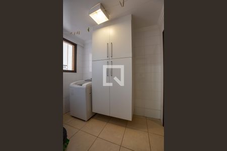 Apartamento para alugar com 111m², 2 quartos e 2 vagasÁrea de serviço