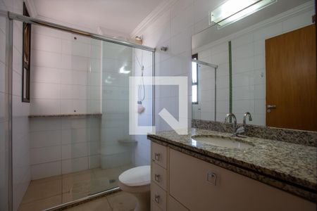 Apartamento para alugar com 111m², 2 quartos e 2 vagasBanheiro social
