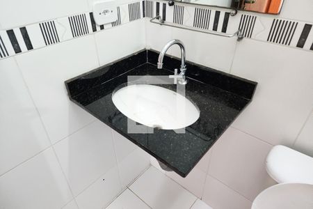 Banheiro Social de casa de condomínio à venda com 3 quartos, 170m² em Taboão, São Bernardo do Campo