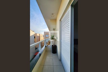 Varanda da Suíte de casa de condomínio à venda com 3 quartos, 170m² em Taboão, São Bernardo do Campo