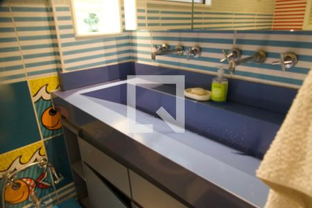 Apartamento à venda com 200m², 4 quartos e 2 vagasSuíte 2 banheiro 