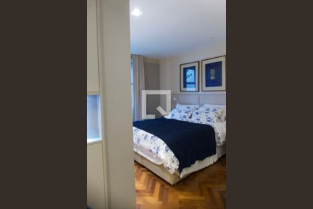 Apartamento à venda com 200m², 4 quartos e 2 vagasSuíte 3