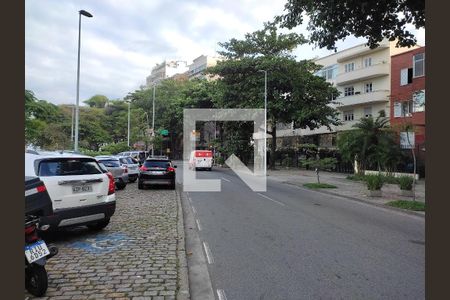 Apartamento à venda com 200m², 4 quartos e 2 vagasVista da Rua