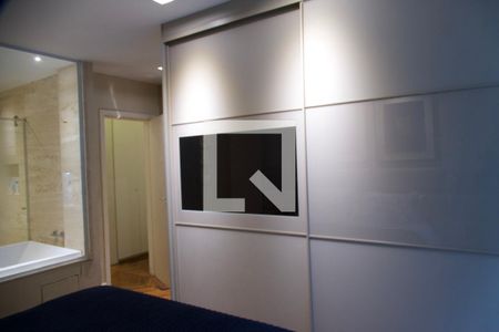 Apartamento à venda com 200m², 4 quartos e 2 vagasSuíte 3