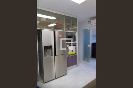 Apartamento à venda com 200m², 4 quartos e 2 vagasCozinha americana 