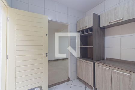 Casa para alugar com 96m², 3 quartos e 2 vagasCozinha