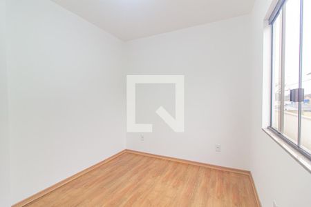 Casa para alugar com 96m², 3 quartos e 2 vagasQuarto 2