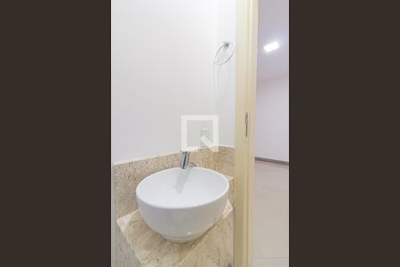 Casa para alugar com 96m², 3 quartos e 2 vagasLavabo