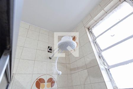 Apartamento para alugar com 70m², 2 quartos e 1 vaga Apartamento para alugar com 70m², 2 quartos e 1 vagaBanheiro social