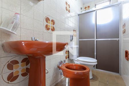 Apartamento para alugar com 70m², 2 quartos e 1 vaga Apartamento para alugar com 70m², 2 quartos e 1 vagaBanheiro social