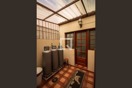 Casa à venda com 243m², 3 quartos e 2 vagas Casa à venda com 243m², 3 quartos e 2 vagasÁrea de Serviço