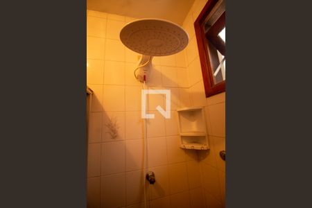 Casa à venda com 243m², 3 quartos e 2 vagas Casa à venda com 243m², 3 quartos e 2 vagasBanheiro de Serviço