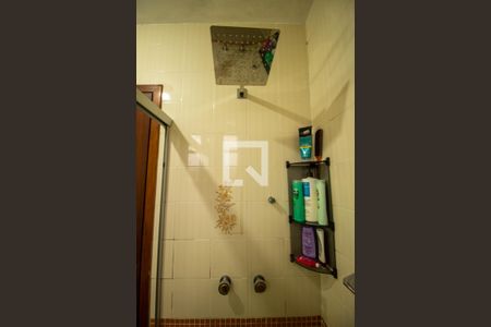 Casa à venda com 243m², 3 quartos e 2 vagas Casa à venda com 243m², 3 quartos e 2 vagasBanheiro da Suíte