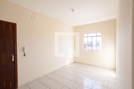 Sala  de apartamento à venda com 2 quartos, 75m² em Letícia, Belo Horizonte