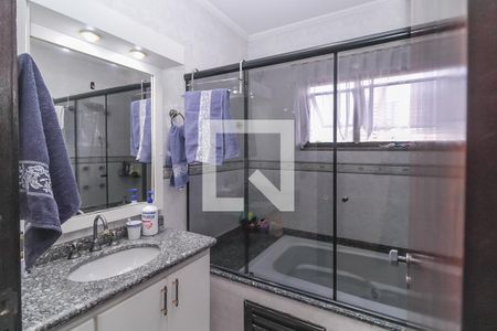 Casa à venda com 256m², 3 quartos e 2 vagasBanheiro da Suíte 