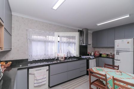 Casa à venda com 256m², 3 quartos e 2 vagasCozinha