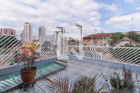 Casa à venda com 256m², 3 quartos e 2 vagasSuíte - Terraço