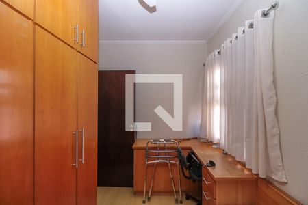 Casa à venda com 256m², 3 quartos e 2 vagasQuarto 1