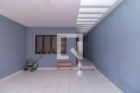 Casa à venda com 256m², 3 quartos e 2 vagasGaragem