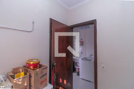 Casa à venda com 256m², 3 quartos e 2 vagasQuarto de Serviço