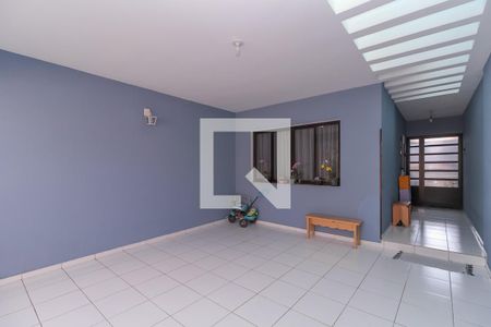 Casa à venda com 256m², 3 quartos e 2 vagasGaragem