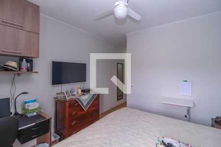 Casa à venda com 256m², 3 quartos e 2 vagasSuíte