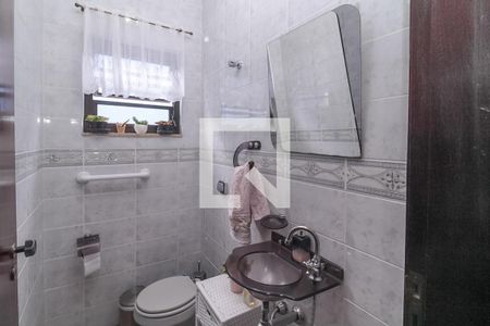 Casa à venda com 256m², 3 quartos e 2 vagasBanheiro 2