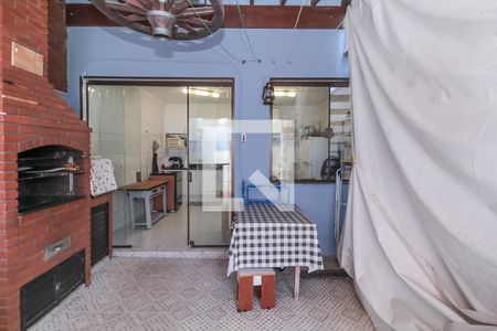 Casa à venda com 256m², 3 quartos e 2 vagasChurrasqueira