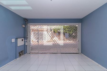 Casa à venda com 256m², 3 quartos e 2 vagasGaragem