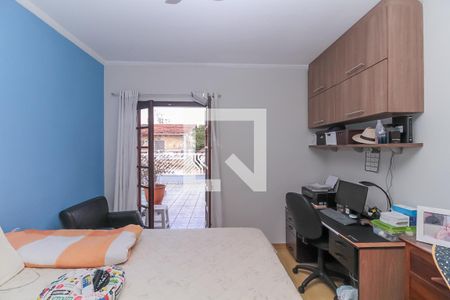 Casa à venda com 256m², 3 quartos e 2 vagasSuíte
