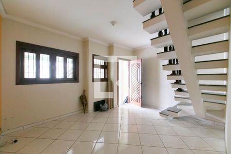 Sala de casa à venda com 2 quartos, 140m² em Parque Cruzeiro do Sul, São Paulo