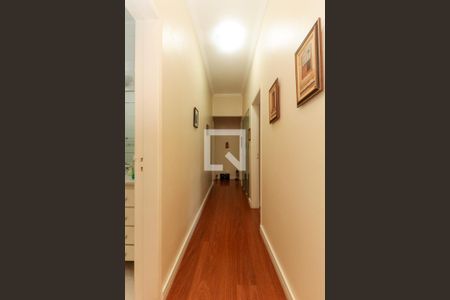 Apartamento à venda com 130m², 3 quartos e 1 vagaCorredor