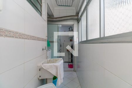 Apartamento à venda com 130m², 3 quartos e 1 vagaÁrea de serviço