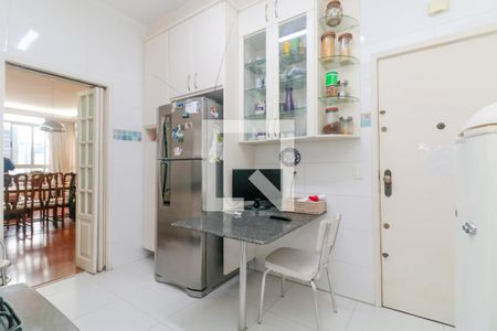 Apartamento à venda com 130m², 3 quartos e 1 vagaCozinha