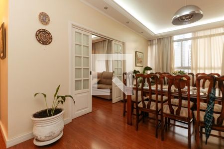 Apartamento à venda com 130m², 3 quartos e 1 vagaSala