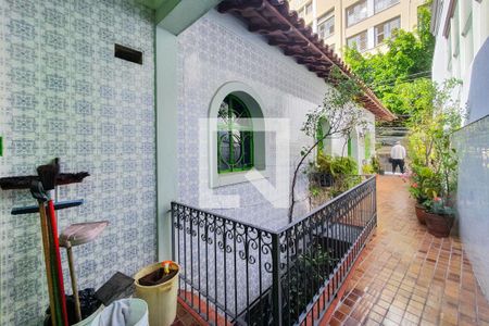 Casa à venda com 148m², 2 quartos e 2 vagas Casa à venda com 148m², 2 quartos e 2 vagasÁrea comum