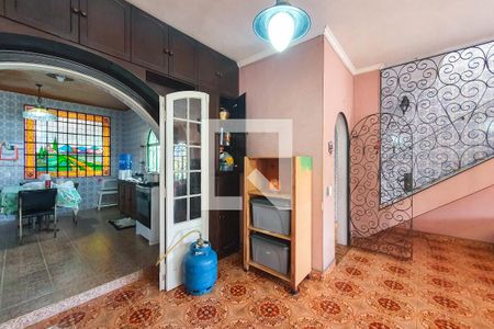 Casa à venda com 148m², 2 quartos e 2 vagas Casa à venda com 148m², 2 quartos e 2 vagasCozinha