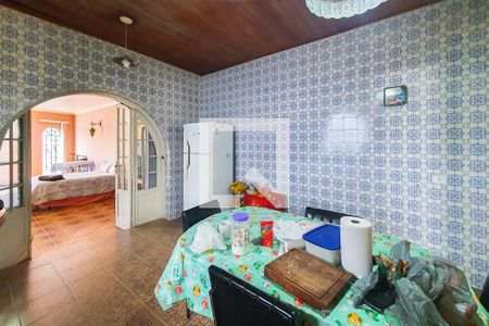 Casa à venda com 148m², 2 quartos e 2 vagas Casa à venda com 148m², 2 quartos e 2 vagasCozinha