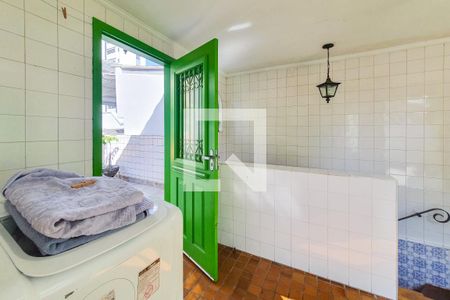 Casa à venda com 148m², 2 quartos e 2 vagas Casa à venda com 148m², 2 quartos e 2 vagasÁrea de Serviço