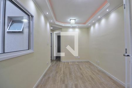 Sala de apartamento para alugar com 2 quartos, 56m² em Santa Teresinha, Santo André