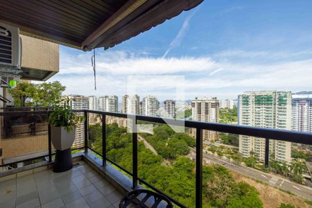 Varanda de apartamento à venda com 2 quartos, 153m² em Barra da Tijuca, Rio de Janeiro