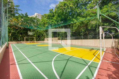 Apartamento para alugar com 153m², 2 quartos e 1 vagaÁrea Comum Quadra