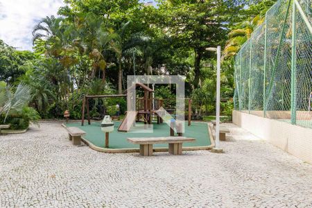 Apartamento para alugar com 153m², 2 quartos e 1 vagaÁrea Comum Playground