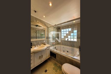 Casa para alugar com 149m², 3 quartos e 1 vaga Casa para alugar com 149m², 3 quartos e 1 vagaBanheiro Suíte 1