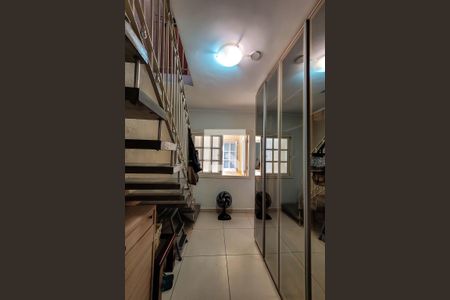 Casa para alugar com 149m², 3 quartos e 1 vaga Casa para alugar com 149m², 3 quartos e 1 vagaCloset Suíte 2